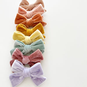 
            
                Load image into Gallery viewer, Mulberry Velvet Clip Bow - BohemianBabies
            
        