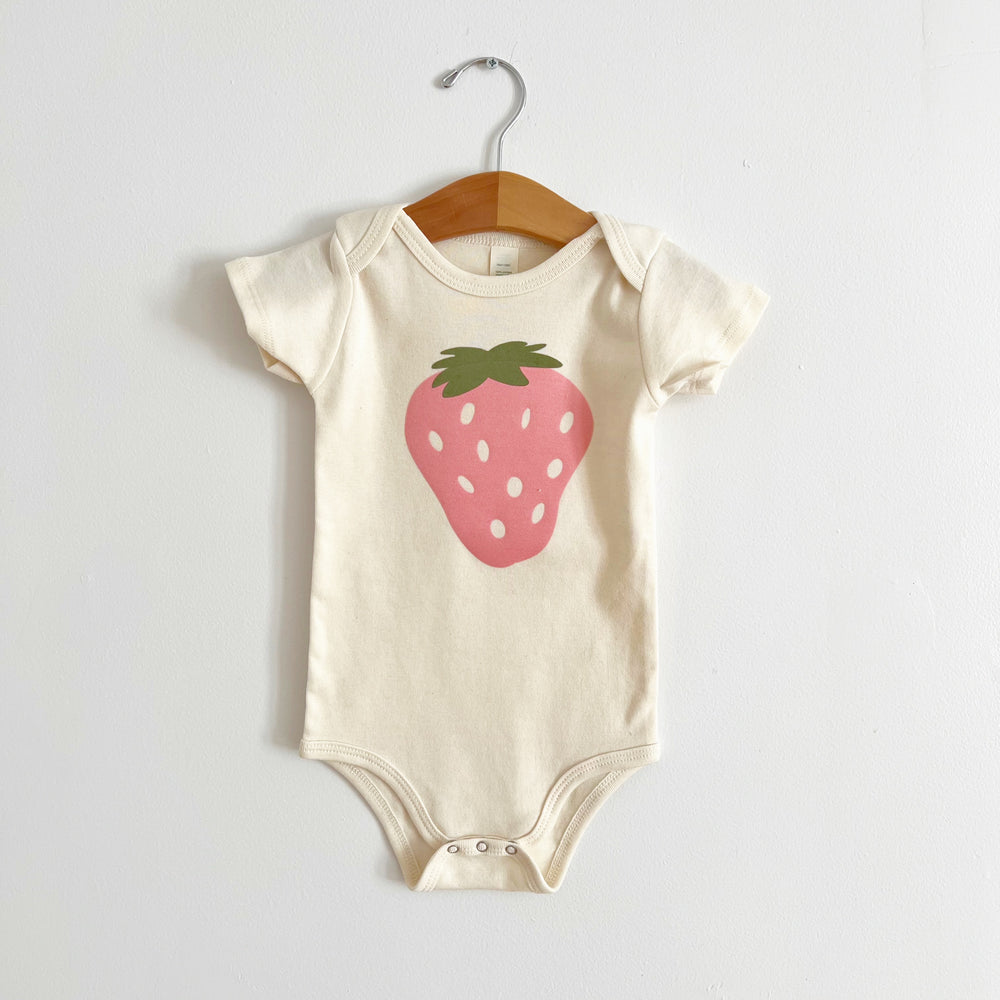 
            
                Load image into Gallery viewer, Strawberry Organic Bodysuit - BohemianBabies
            
        